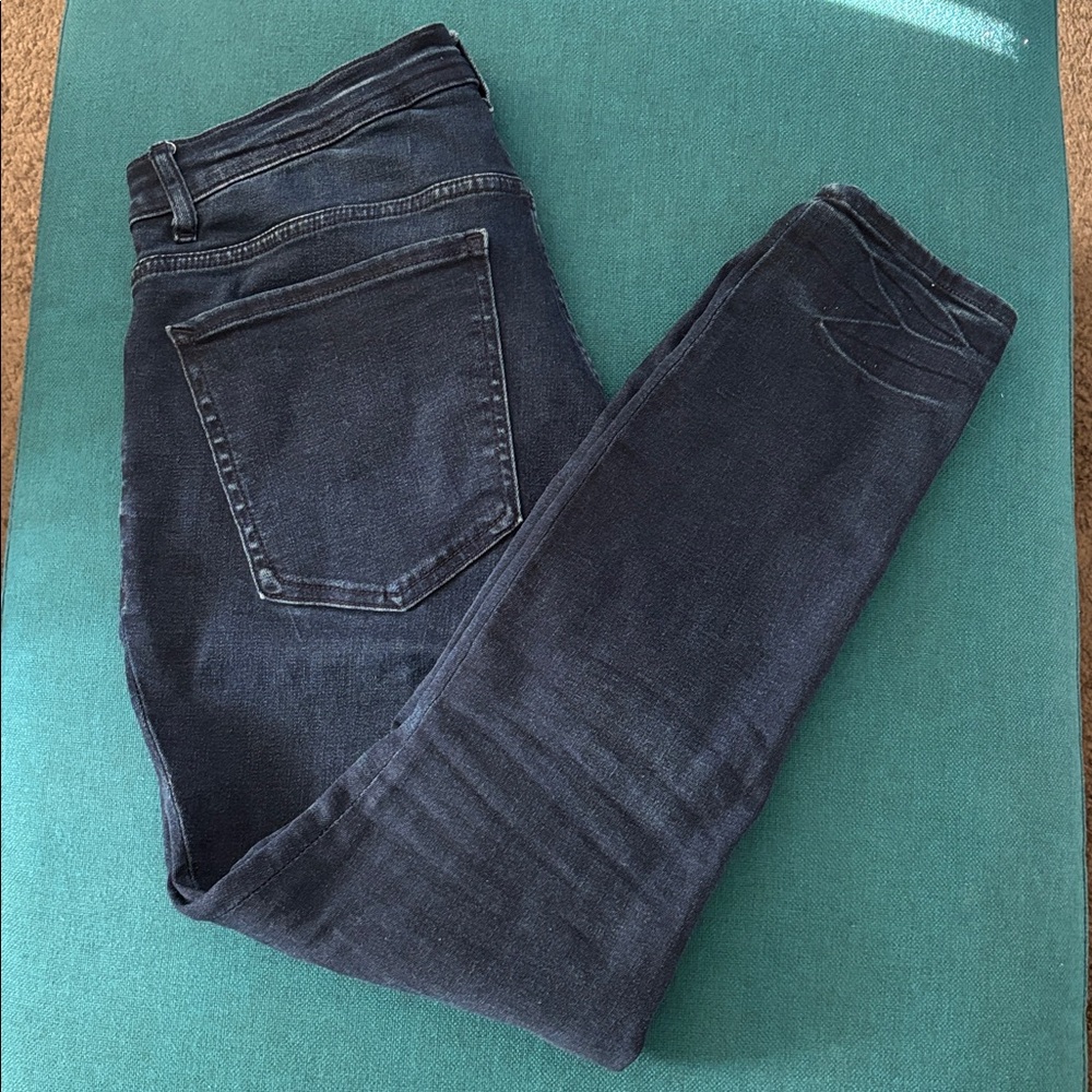 Express Perfect Curves High Rise Jean Legging - Picture 5 of 12
